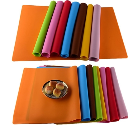 Weich klappbare Silicone-Tischmatte Backmatte Rechteckform für Tischdekoration