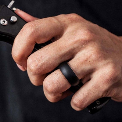 Custom Design Öko-freundliche Silikon Gummi Finger Ring Flexible und langlebige Hochzeitsband