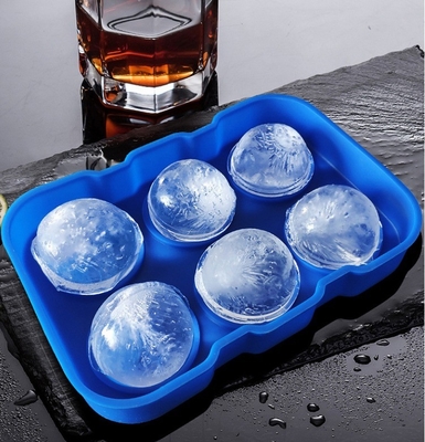 Eiscreme-Hersteller haben 6 Hohlräume für Lebensmittel Silicone Eiswürfelkugel-Trägform mit Deckel
