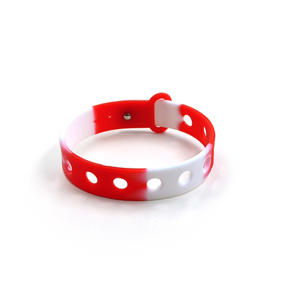 Mehrfarbiges Silikon-Armband für Kinder mit Löchern