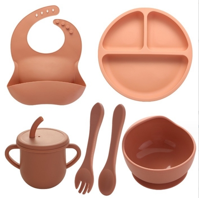 Kein Design-Stil Silikon-Fütterungs-Set Voll Abendessen Teller Schüssel Tasse Löffel Gabel Spork für Säuglinge