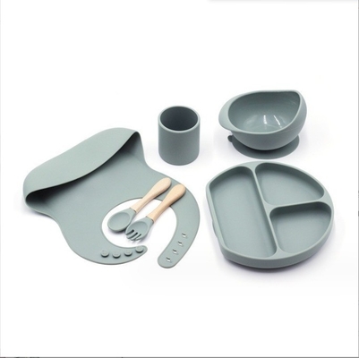 Silikon-Fütterungs-Set Top-Verkäufer Baby-Versorgung Baby-Teller Set Neugeborene Set Geschenk