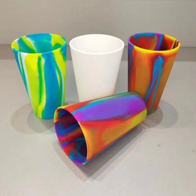 Silikon-Tasse für Lebensmittel, zusammenklappbar, unzerbrechlich Trinkbecher für Reisen, gemischte Farbe