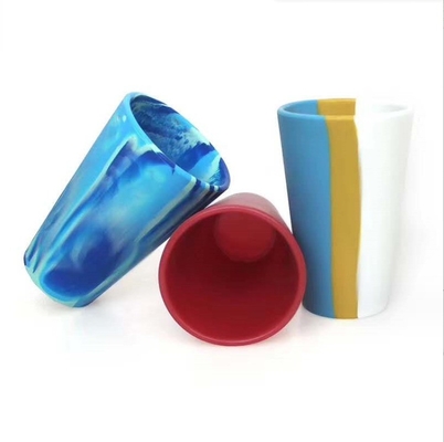 12oz Custom Logo Becher Silicone Material Isolierter Reise-Tumbler-Tasse mit Griff
